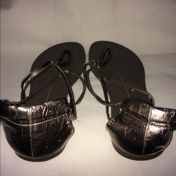 Sandals - Picture 4 of 4